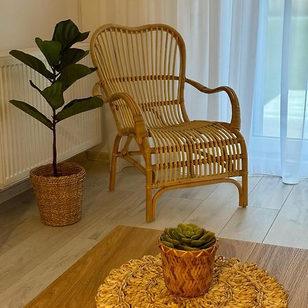 Libertatii Gardens Poolside Airport&Therme Otopeni Dış mekan fotoğraf